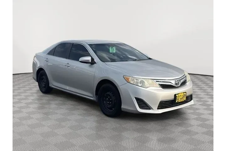 Toyota Camry 2012 L 4dr Seda image 7