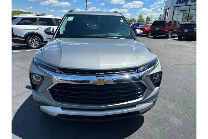 $24990 : Chevrolet Trailblazer 2024 L image 3