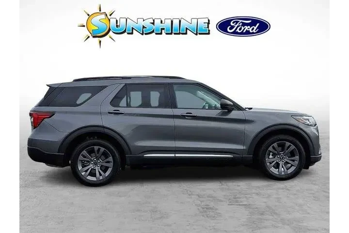 $39900 : Ford Explorer 2025 AWD Activ image 7