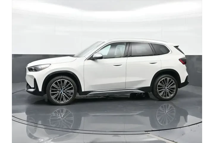 $34891 : BMW X1 2024 AWD xDrive28i 4d image 3