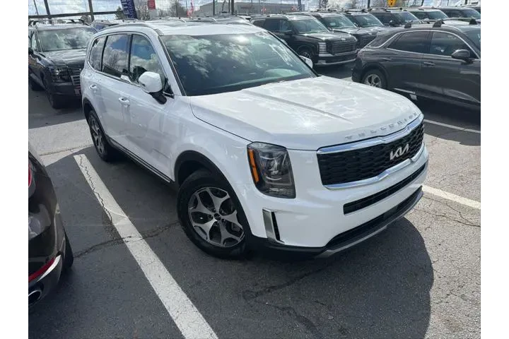 $31991 : Kia Telluride 2022 EX 4dr SU image 2