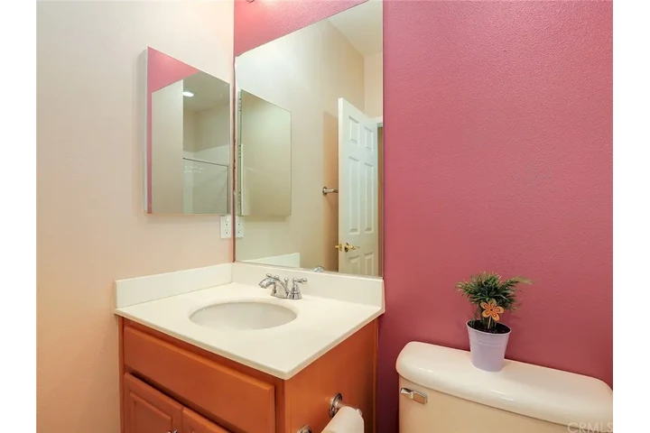 $1100 : 1 Cuarto en Garden Grove CA image 3