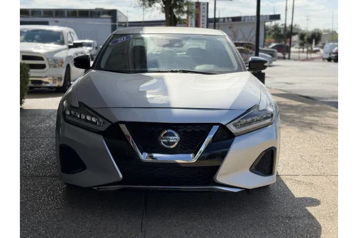 $19999 : 2020 Maxima 3.5 SV image 5