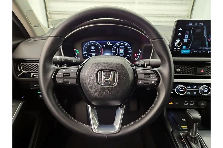$25998 : Honda Civic 2023 Touring 4dr image 10