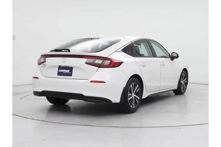 $24998 : Honda Civic 2024 LX 4dr Hatc image 8