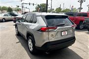 $27900 : 2021 RAV4 XLE AWD thumbnail