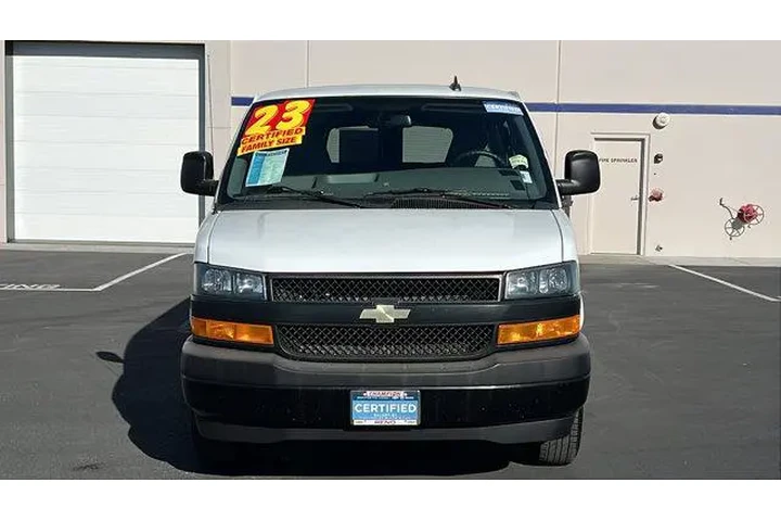 $32984 : Chevrolet Express 2023 LS 35 image 2