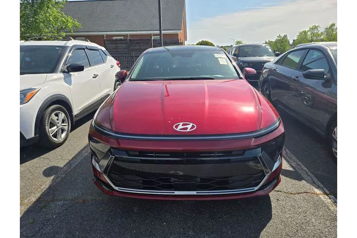 $28542 : Hyundai SONATA 2024 SEL 4dr image 2