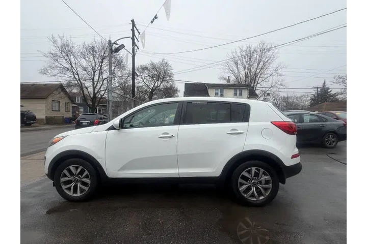 $12995 : 2015 Sportage LX image 5