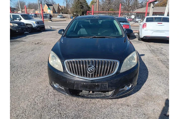 $4000 : 2017 Verano SPORT TOURING image 1