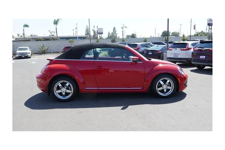 $14984 : 2015 Beetle Convertible 1.8T image 5