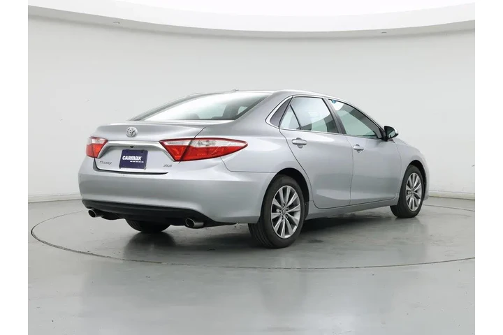 $17998 : Toyota Camry 2016 XLE V6 4dr image 8