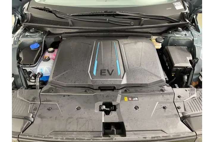 $25295 : Hyundai IONIQ 5 2024 SEL 4dr image 9