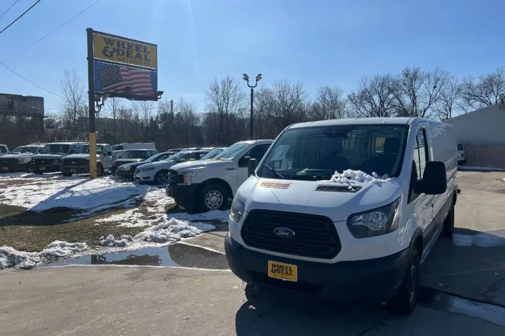 $9995 : 2017 Transit 250 image 3