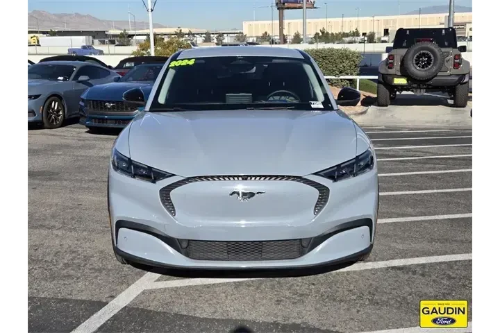 $29900 : Ford Mustang Mach-E 2024 Sel image 2