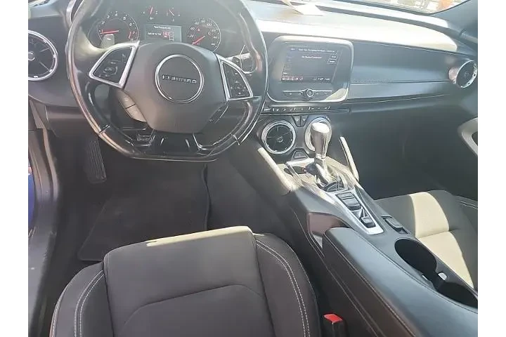 $22997 : Chevrolet Camaro 2021 LT 2dr image 6