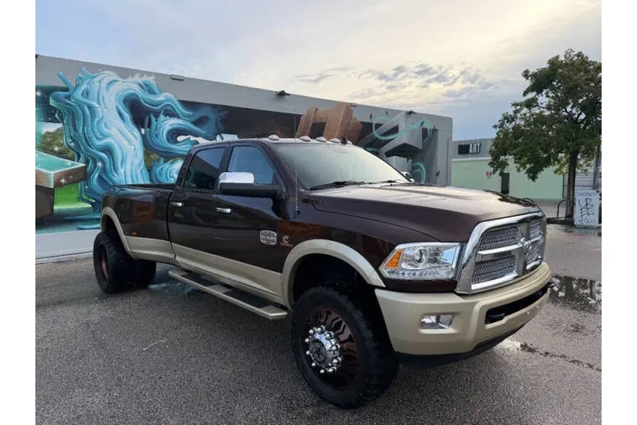 $74995 : 2014 RAM 3500 Laramie Longhorn image 6