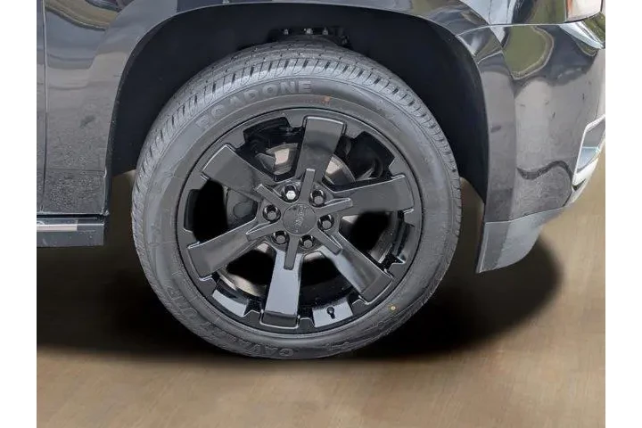 $39999 : GMC Yukon 2020 4x4 Denali 4d image 6