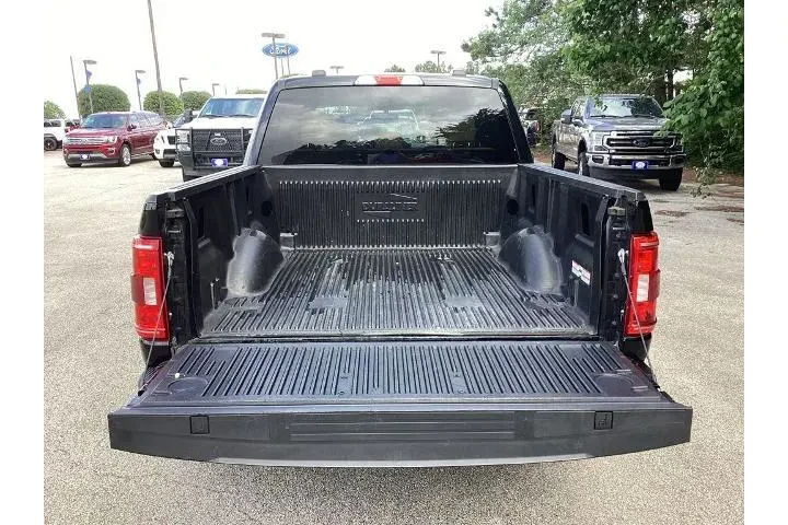 $38891 : Ford F-150 2023 4x4 XLT 4dr image 9