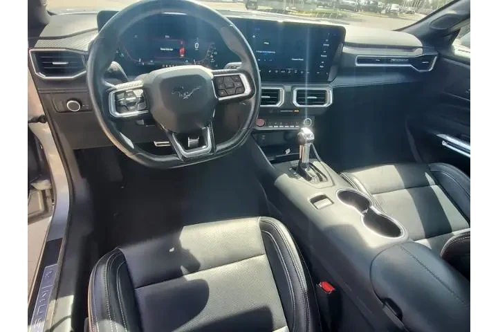 $28496 : Ford Mustang 2024 EcoBoost P image 9