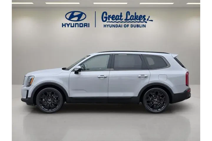 $27966 : Kia Telluride 2022 AWD SX 4d image 2