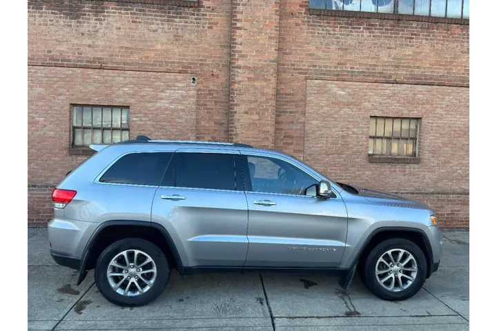 $10000 : 2015 Grand Cherokee Limited image 9