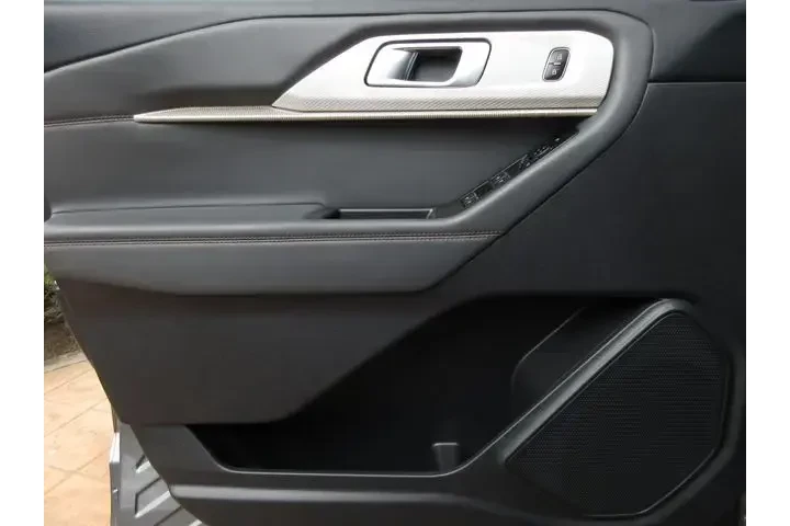 $34999 : Ford Explorer 2025 Active 4d image 9