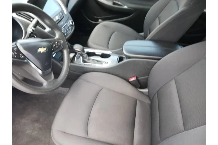 $14900 : 2023 Malibu LT image 5