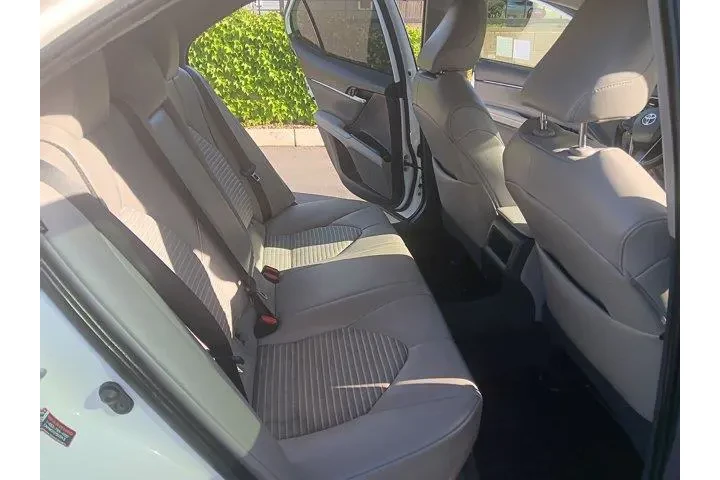 $17995 : Toyota Camry 2019 SE 4dr Sed image 10