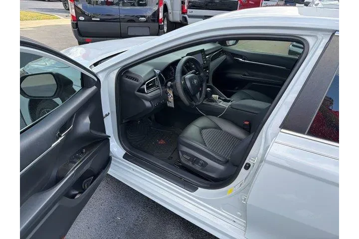 $24600 : Toyota Camry 2023 SE 4dr Sed image 6