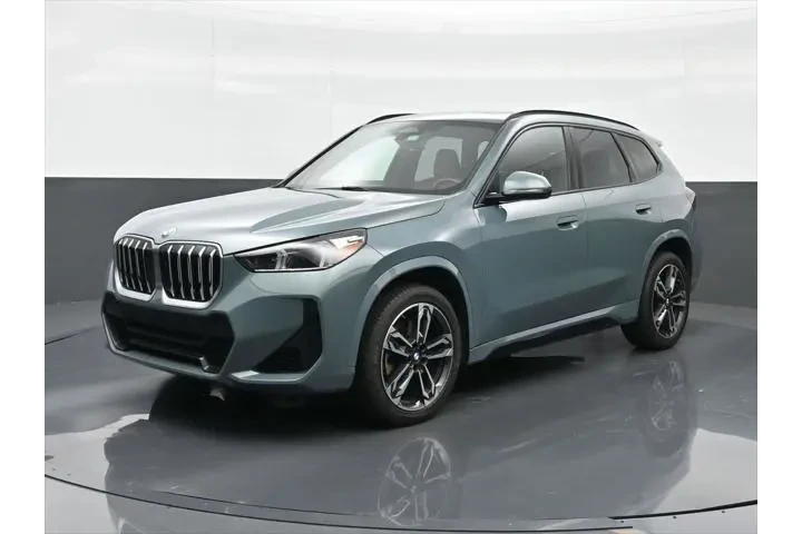 $32291 : BMW X1 2023 AWD xDrive28i 4d image 4