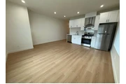 $2250 : 3 bedroom Apt available in LA thumbnail