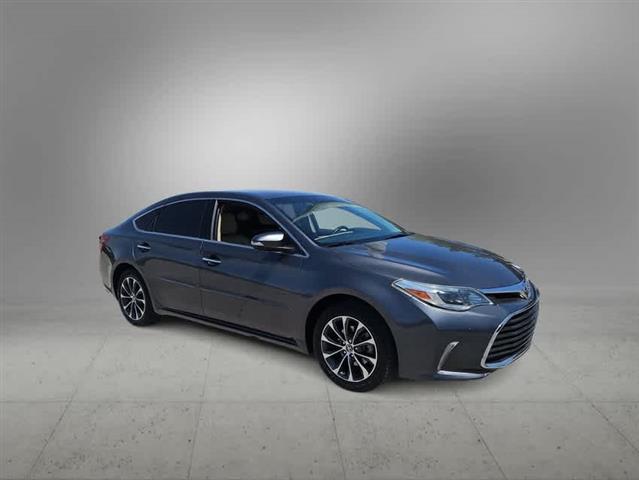 $14490 : Pre-Owned 2016 Toyota Avalon image 7