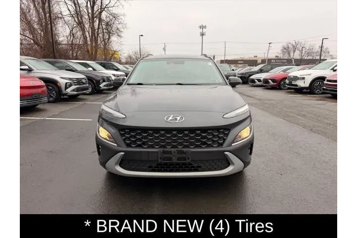 $20900 : Hyundai KONA 2023 AWD SEL 4d image 5