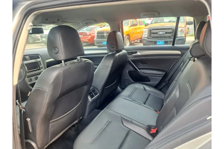 $7400 : 2015 VOLKSWAGEN GOLF SPORTWAG image 10