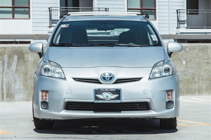 2011 Prius I image 3