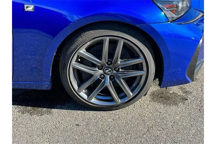 $24959 : Lexus IS 300 2019 AWD 4dr Se image 6