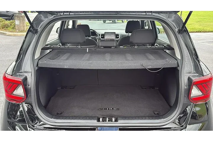 $19880 : Hyundai VENUE 2022 SEL 4dr C image 9