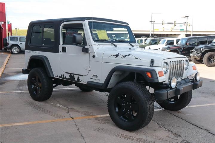 $18979 : 2006 Wrangler Unlimited LWB image 4