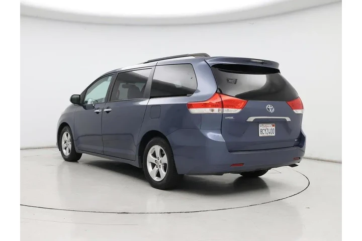 $17998 : Toyota Sienna 2014 LE 7-Pass image 2
