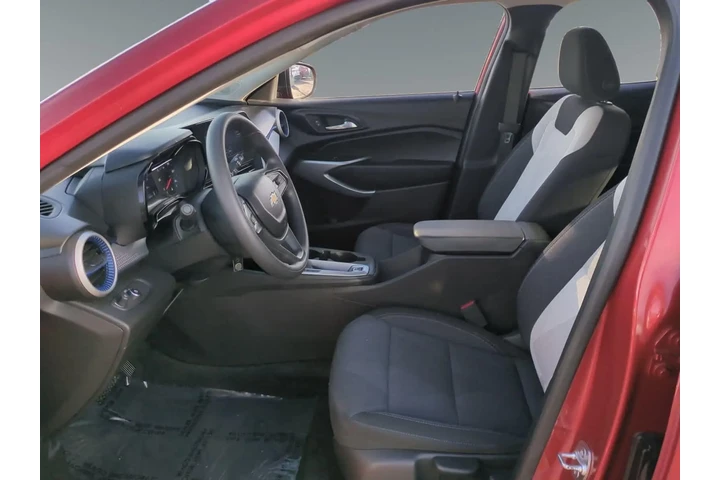 $20300 : Chevrolet Trax 2024 LS 4dr C image 9