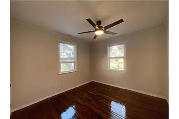 $2100 : Rental property with 4 bedro image 4