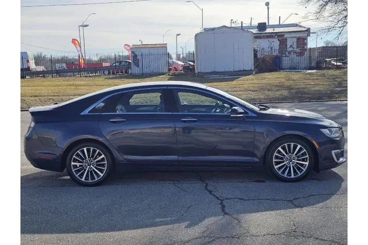 $12995 : 2017 MKZ Premiere image 5