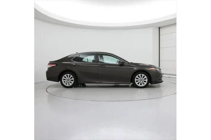 $23998 : Toyota Camry 2019 LE 4dr Sed image 7