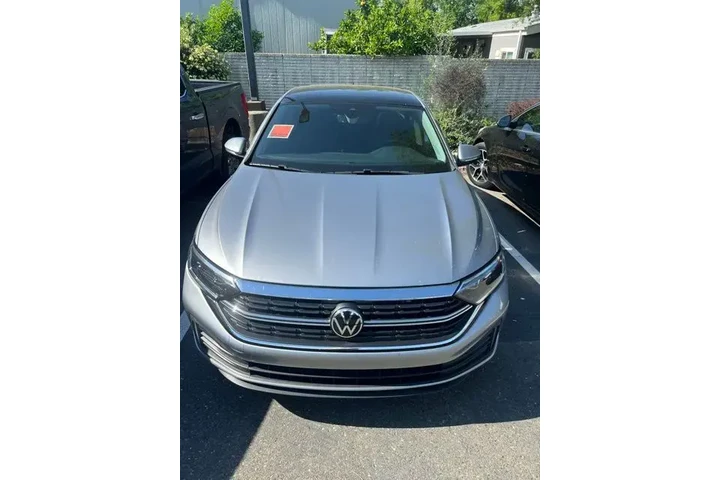 $24155 : Volkswagen Jetta 2024 SEL 4d image 3
