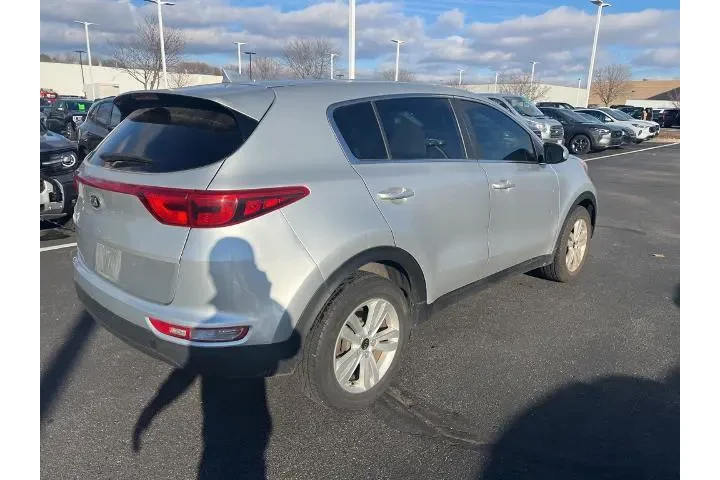 $8500 : Kia Sportage 2017 LX 4dr SUV image 5