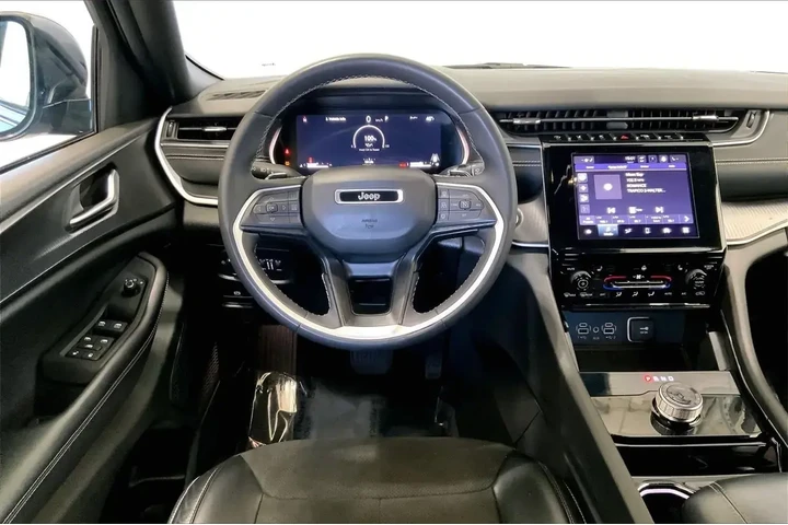 $25084 : Jeep Grand Cherokee L 2023 4 image 4