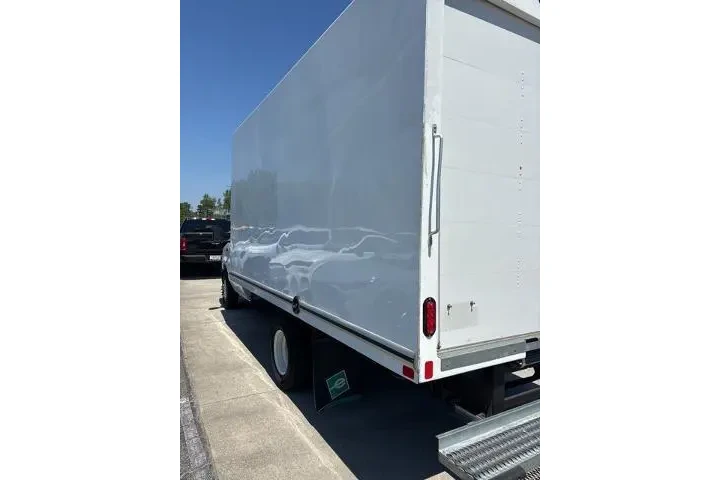 $34800 : Ford E-Series 2024 E-350 SD image 10