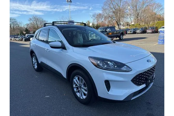 $12800 : Ford Escape 2020 AWD SE 4dr image 3
