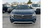 $29995 : Volkswagen Atlas Cross Sport thumbnail